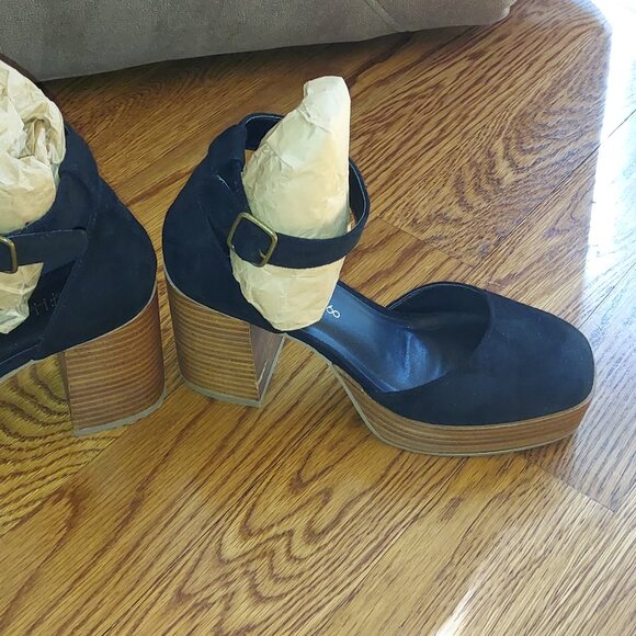 House of Harlow 1960 suede strap platform clogs - Picture 5 of 7